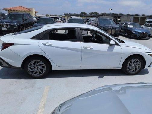 White 2025 Hyundai ELANTRA HEV Blue