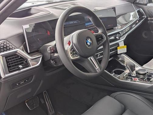 Black Sapphire Metallic 2026 BMW X5 M Competition