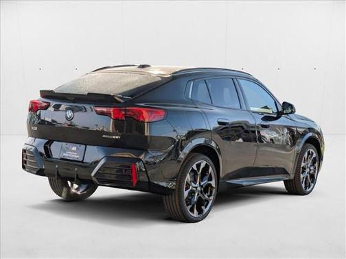 2025 BMW X2 xDrive28i