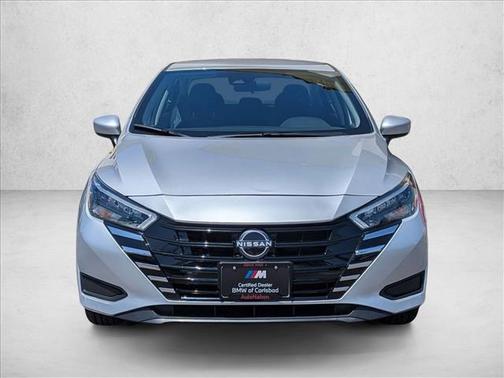 Brilliant Silver Metallic 2025 Nissan Versa 1.6 SV