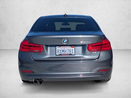 2018 BMW 330e iPerformance