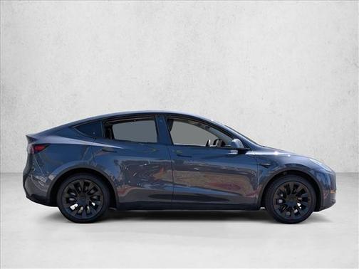 Midnight Silver Metallic 2021 Tesla Model Y Long Range