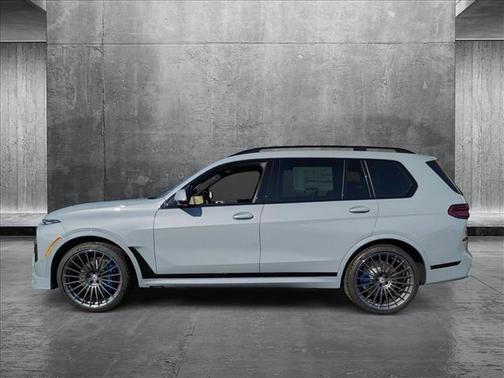 2025 BMW ALPINA XB7 Base