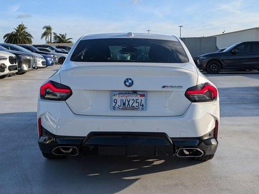 Alpine White 2024 BMW M240 i
