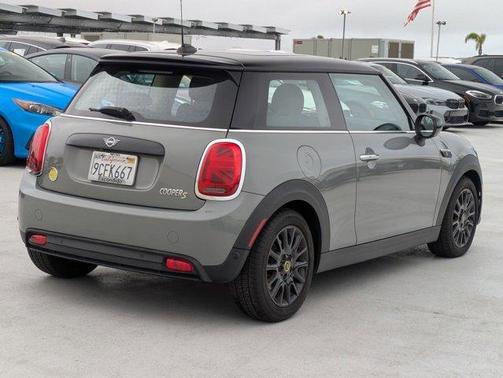 2023 MINI SE Hardtop Cooper
