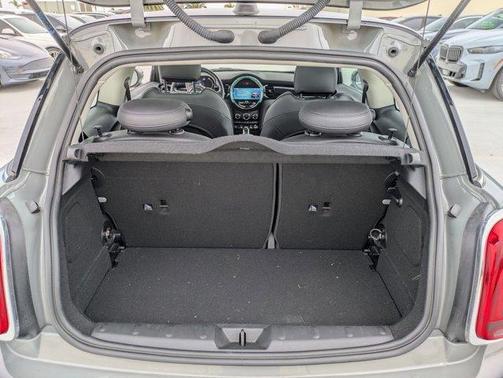 2023 MINI SE Hardtop Cooper