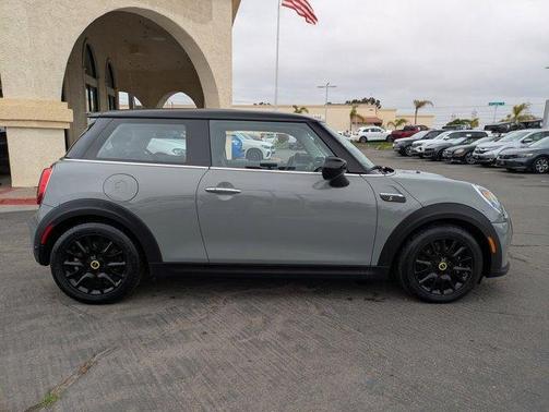 2023 MINI SE Hardtop Cooper