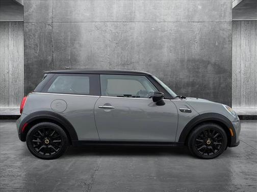 2023 MINI SE Hardtop Cooper