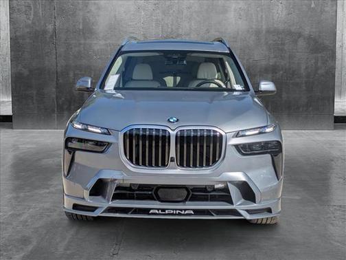 2025 BMW ALPINA XB7 Base