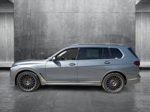 2025 BMW ALPINA XB7 Base