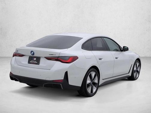 Mineral White Metallic 2023 BMW i4 Gran Coupe eDrive35