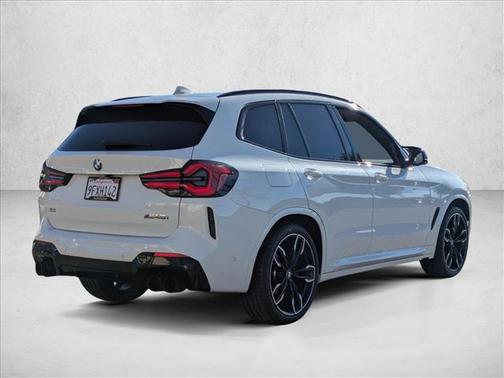2023 BMW X3 M40i