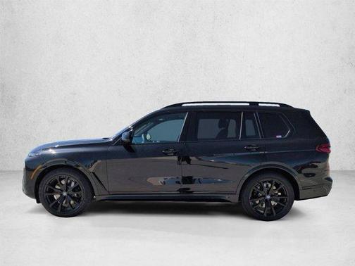 Black Sapphire Metallic 2026 BMW X7 xDrive40i