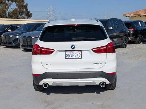 Alpine White 2021 BMW X1 sDrive28i