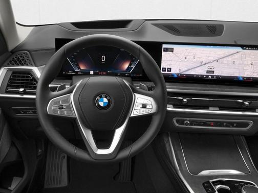 Manhattan Green Metallic 2026 BMW X7 xDrive40i