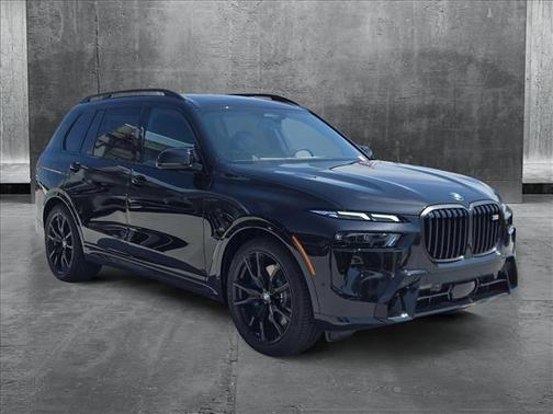 2026 BMW X7 M60i