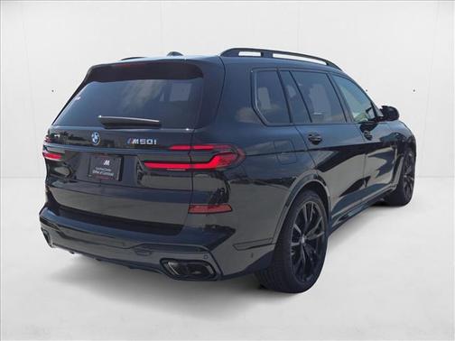 2026 BMW X7 M60i