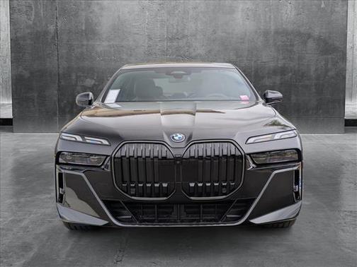 2025 BMW i7 eDrive50