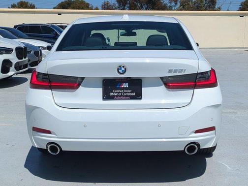2024 BMW 330 i