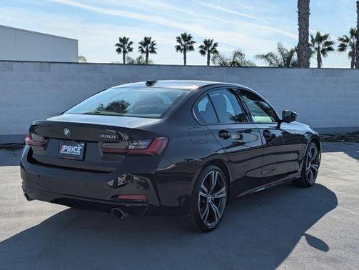 2023 BMW 330 i