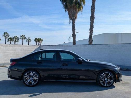 2023 BMW 330 i