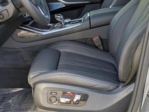 2025 BMW ALPINA XB7 Base