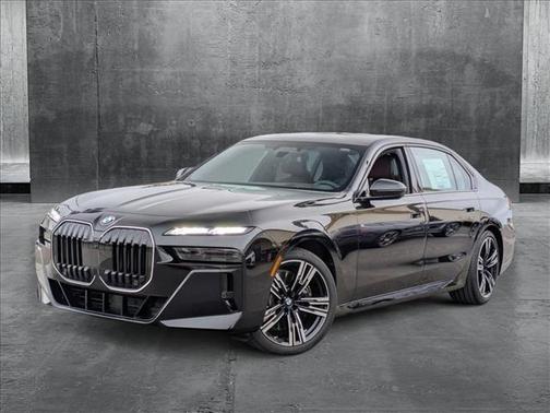 2025 BMW 760 760i xDrive