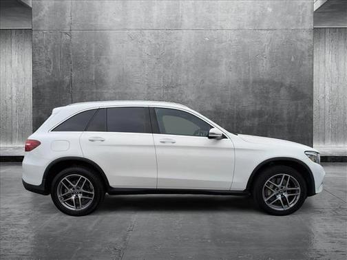 2018 Mercedes-Benz GLC 300 Base 4MATIC