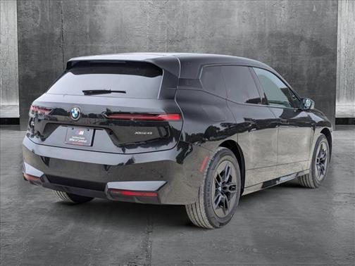 2026 BMW iX xDrive45
