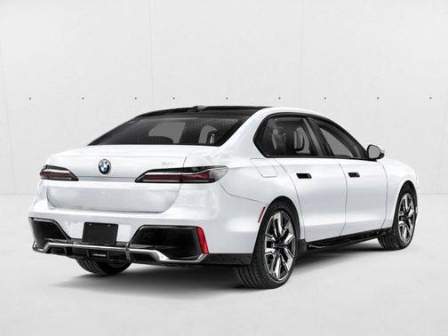 Mineral White Metallic 2026 BMW 740 i