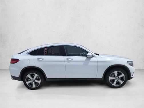 Polar White 2018 Mercedes-Benz GLC 300 4MATIC Coupe