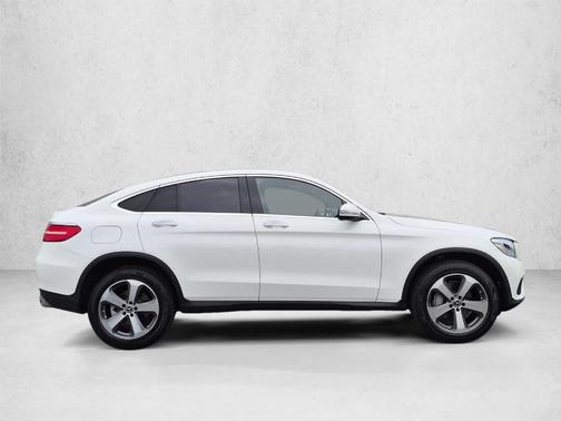 Polar White 2018 Mercedes-Benz GLC 300 4MATIC Coupe