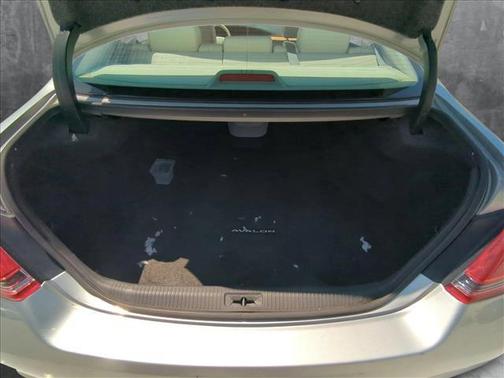 2005 Toyota Avalon XLS