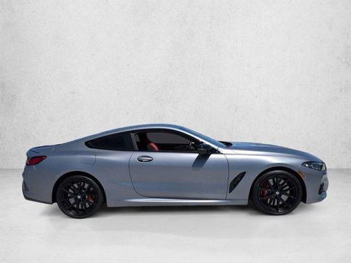 Pure 2025 BMW M850 i xDrive
