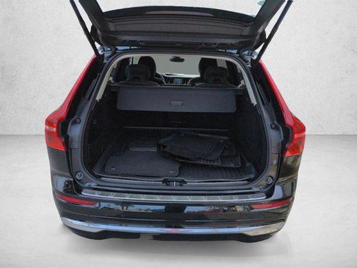Black 2023 Volvo XC60 B6 Ultimate Bright Theme
