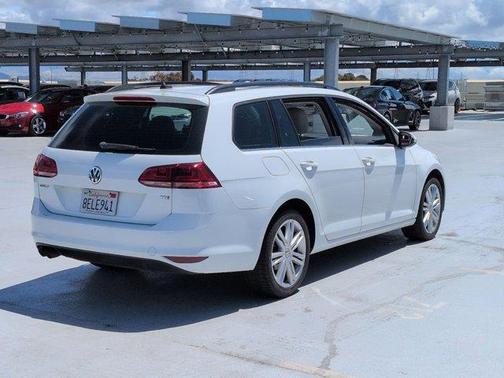 Pure White 2015 Volkswagen Golf SportWagen TDI SE 4-Door