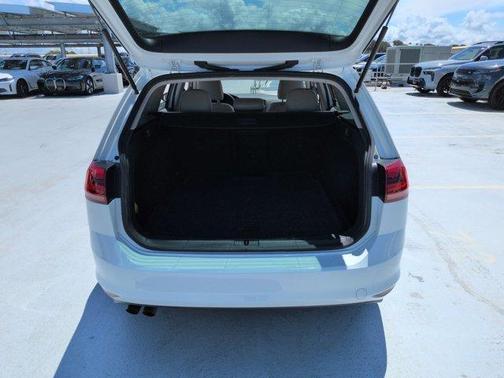 Pure White 2015 Volkswagen Golf SportWagen TDI SE 4-Door