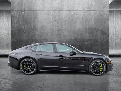 2019 Porsche Panamera E-Hybrid Turbo S