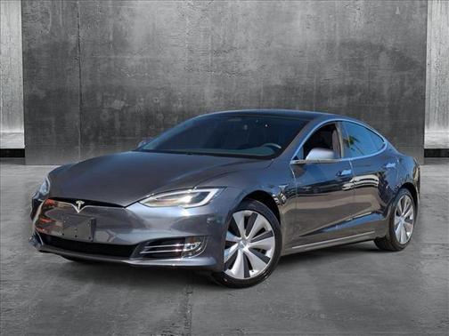 2020 Tesla Model S Long Range