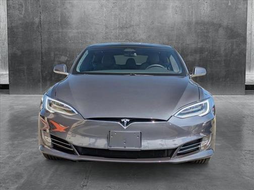 2020 Tesla Model S Long Range