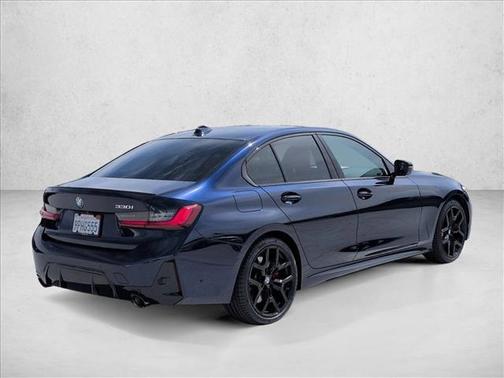 Tanzanite Blue II Metallic 2025 BMW 330 i