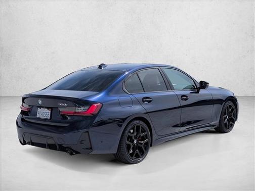 Tanzanite Blue II Metallic 2025 BMW 330 i