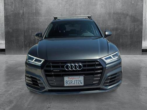 2020 Audi Q5 45 Titanium Premium Plus