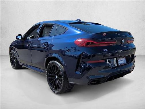 2022 BMW X6 M50i