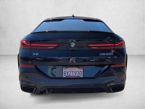 2022 BMW X6 M50i