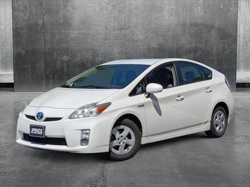 2011 Toyota Prius III