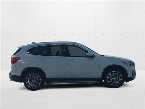 2022 BMW X1 sDrive28i