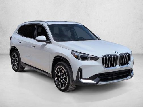 Alpine White 2026 BMW X1 xDrive28i