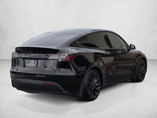 2023 Tesla Model Y Performance