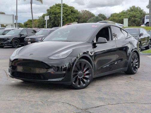 2023 Tesla Model Y Performance